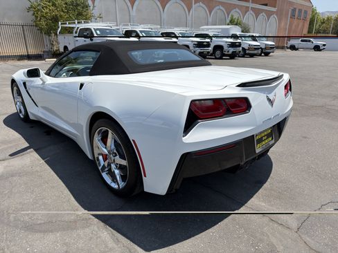 Used 2014 Chevrolet Corvette Stingray Convertible w/ 2LT Preferred Equipment Group RWD image 10