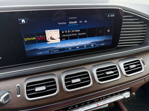 New 2026 Mercedes-Benz GLE 450 4MATIC Coupe image 16