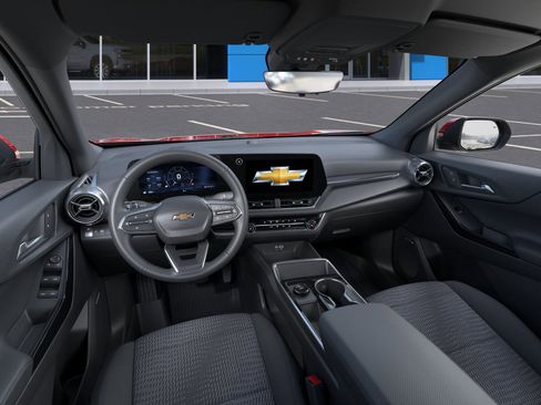 New 2026 Chevrolet Equinox LT image 39