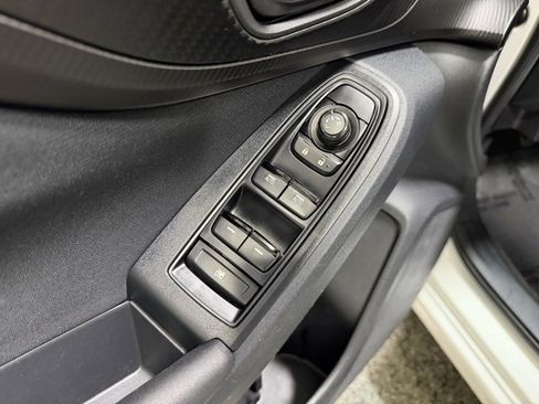 Used 2020 Subaru Impreza 2.0i image 18