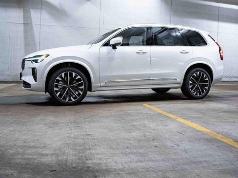 New 2026 Volvo XC90 B6 Ultra image 4