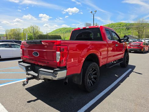 Used 2020 Ford F250 XL w/ STX Appearance Package AWD/4WD image 3