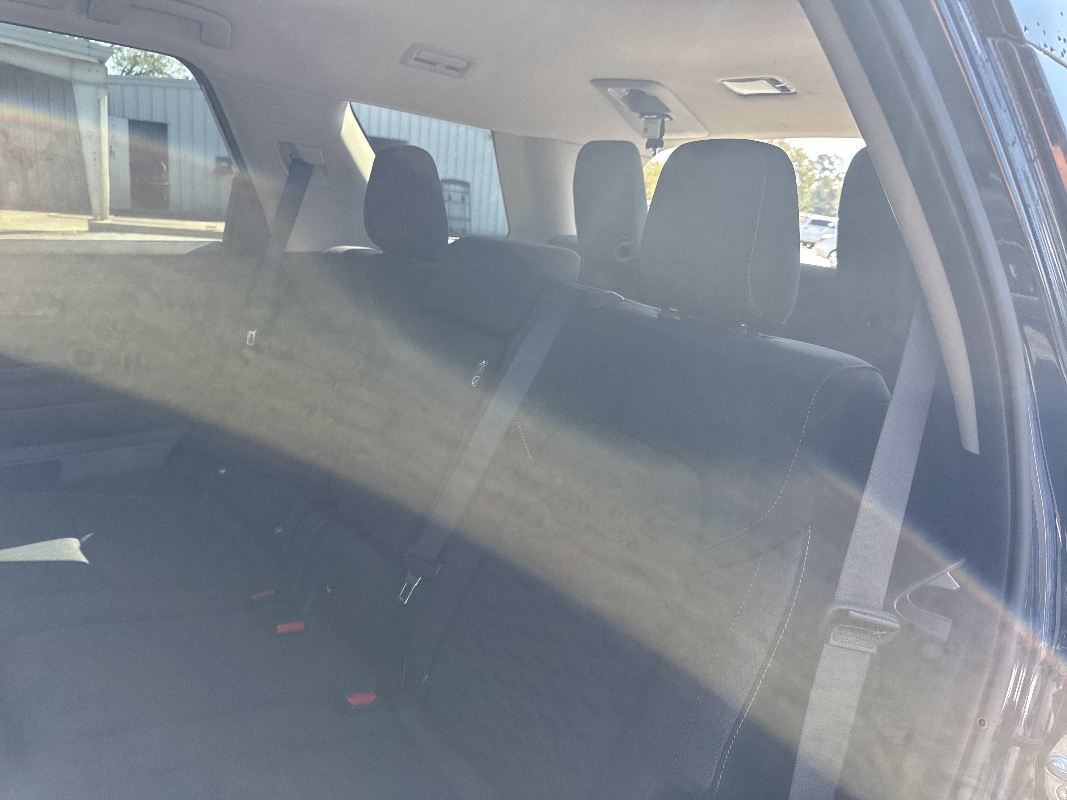 Used 2025 Nissan Pathfinder SV AWD/4WD image 24