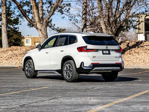 New 2026 BMW X1 xDrive28i w/ Convenience Package image 3