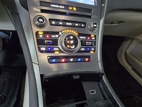 Used 2020 Lincoln MKZ Reserve w/ Elements Package FWD image 24