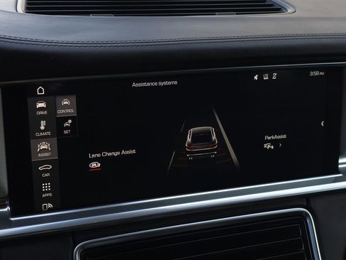 Used 2017 Porsche Panamera 4S w/ Premium Package Plus image 41