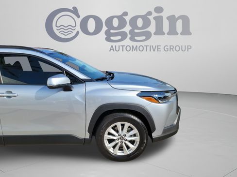 Certified 2023 Toyota Corolla Cross LE FWD image 32