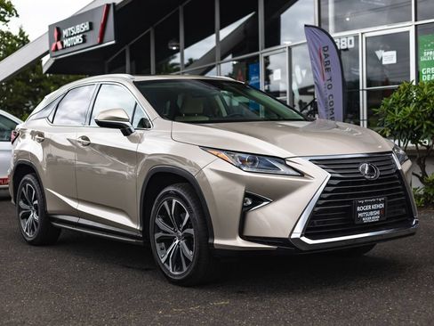Used 2016 Lexus RX 350 AWD w/ Premium Package image 6