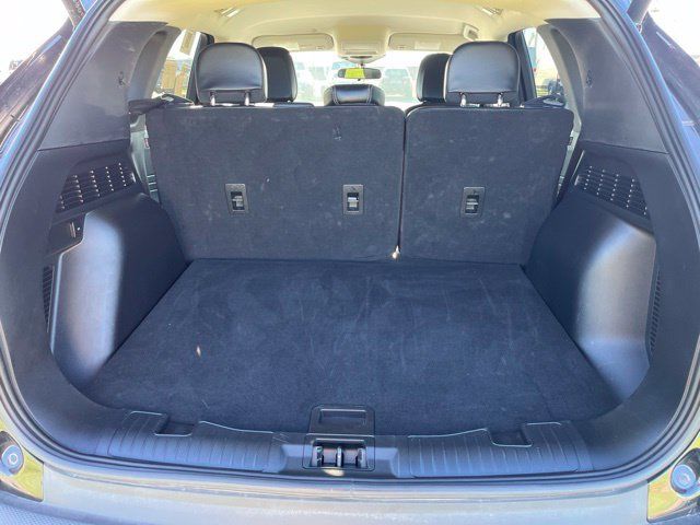 Used 2024 Ford Escape SE FWD image 2