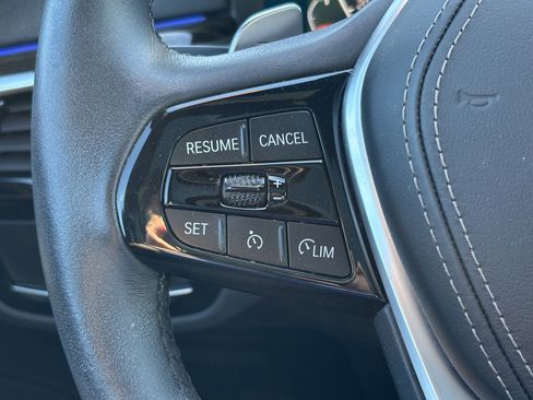 Certified 2023 BMW 530i xDrive w/ Premium Package image 19