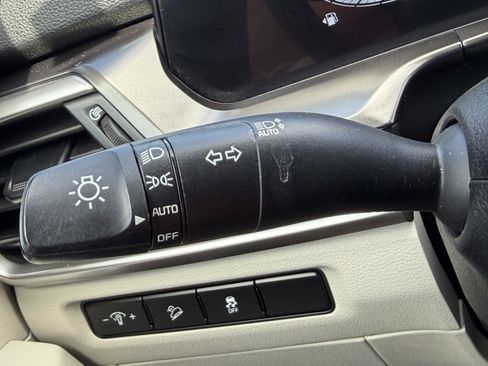 Certified 2023 Kia Telluride S image 28