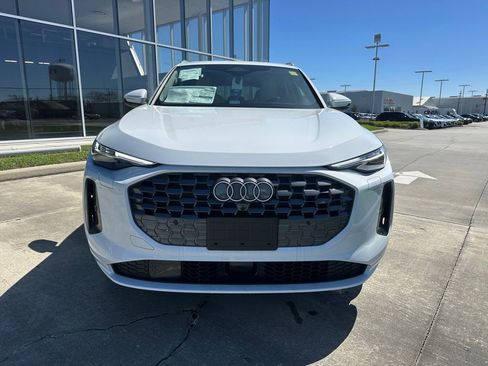 New 2025 Audi Q5 Premium Plus w/ Premium Plus image 2