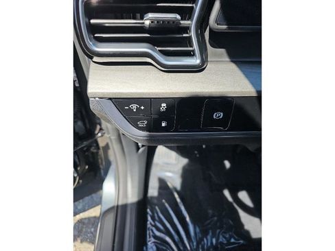 New 2025 Kia Sportage X-Line image 11