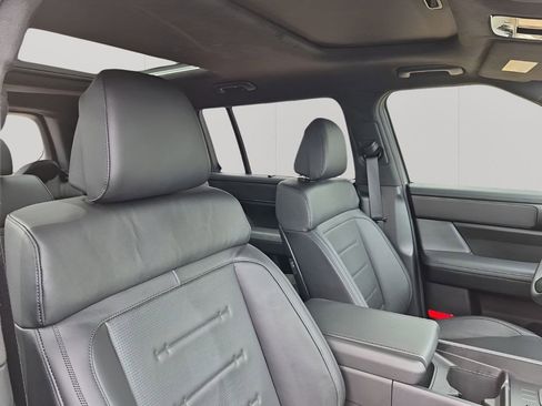 Used 2025 Hyundai Santa Fe Calligraphy image 15