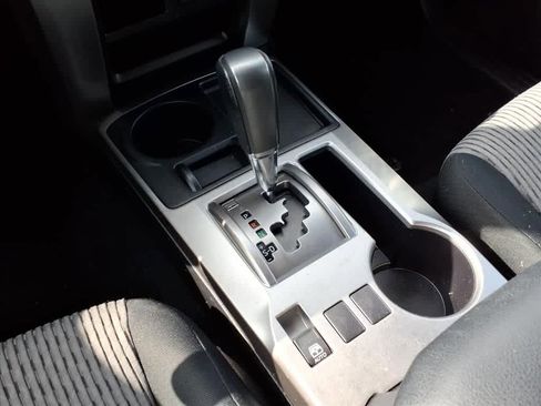 Used 2014 Toyota 4Runner SR5 image 23