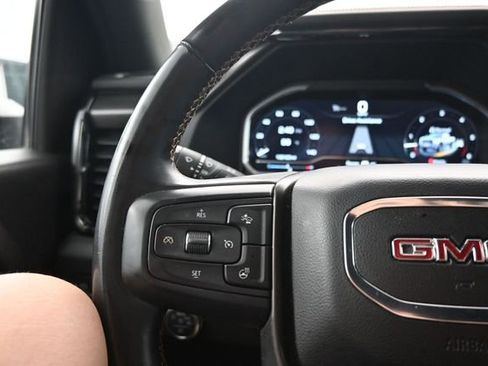 Used 2024 GMC Sierra 2500 AT4 w/ AT4 Premium Plus Package AWD/4WD image 14