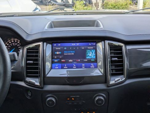 Used 2023 Ford Ranger Lariat w/ Trailer Tow Package image 16