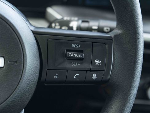 Used 2025 Nissan Kicks S w/ Interior Electronics Package AWD/4WD image 20