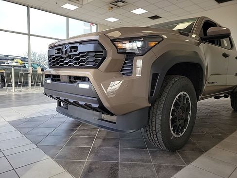 New 2026 Toyota Tacoma TRD Off-Road image 17