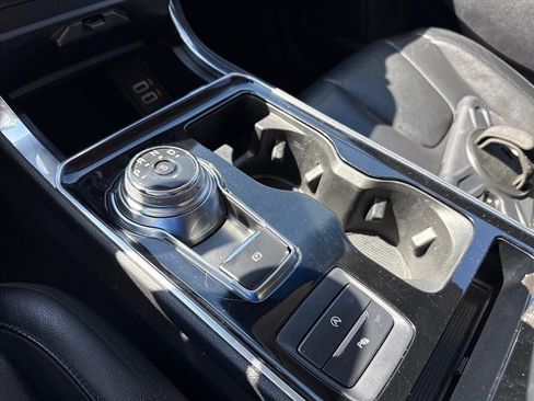 Used 2020 Ford Edge Titanium image 20