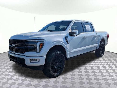 Used 2025 Ford F150 Platinum w/ Equipment Group 702A High AWD/4WD image 4