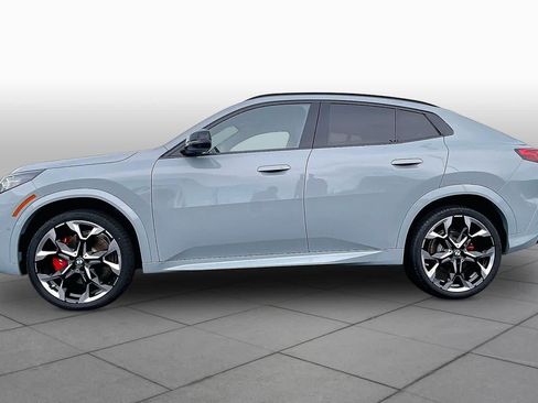 New 2026 BMW X2 xDrive28i w/ Technology Package AWD/4WD image 13