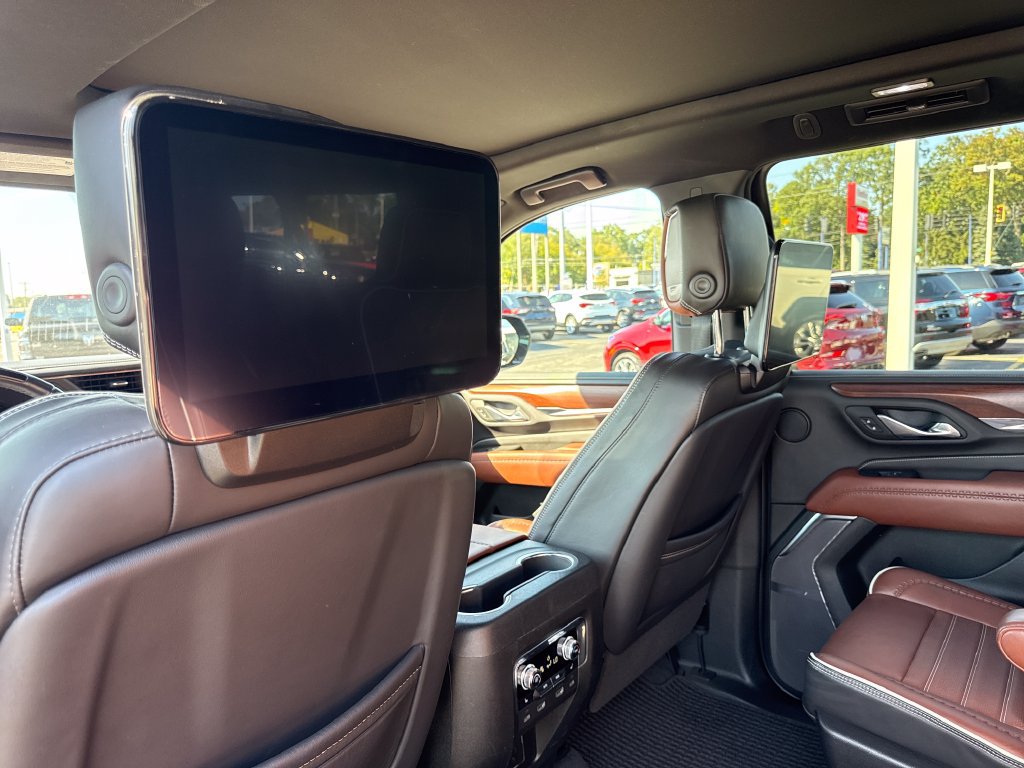 Certified 2023 GMC Yukon XL Denali Ultimate AWD/4WD image 11