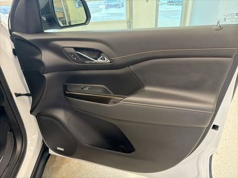 Used 2023 GMC Acadia AT4 w/ Preferred Package image 45