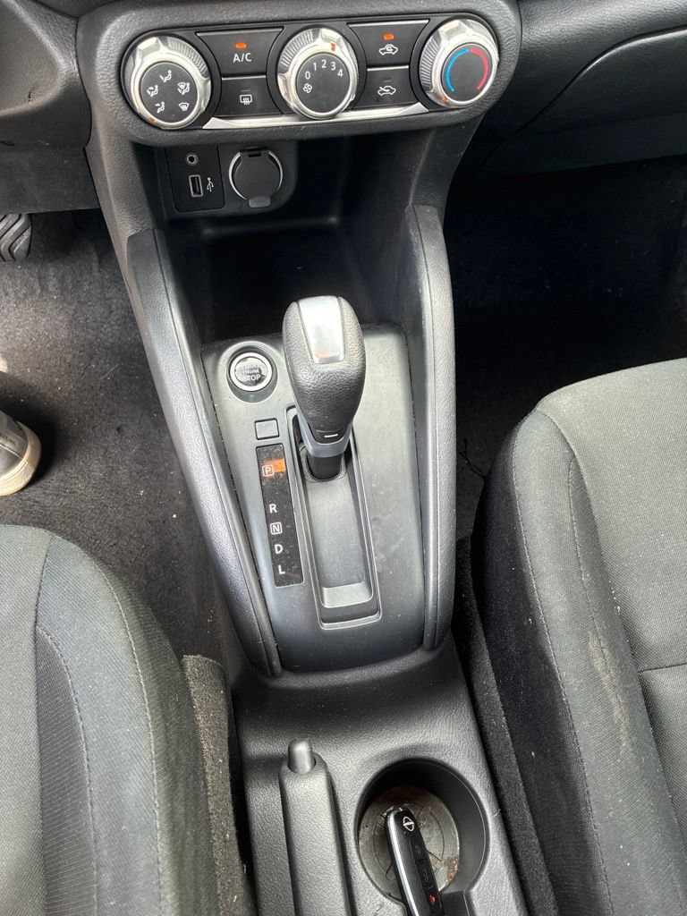 Used 2024 Nissan Kicks S FWD image 11