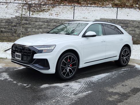 Used 2023 Audi Q8 Premium Plus image 1