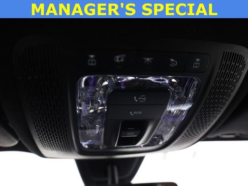Used 2022 Mercedes-Benz GLB 250 4MATIC image 25