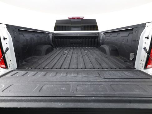 Used 2024 Chevrolet Silverado 2500 High Country w/ Technology Package AWD/4WD image 7