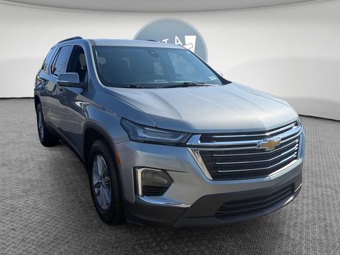 Certified 2023 Chevrolet Traverse LT AWD/4WD image 1