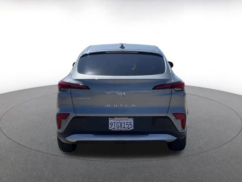 Used 2025 Buick Envista Preferred image 12