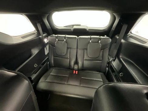 Used 2020 Ford Explorer Limited AWD/4WD image 9