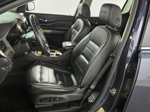 Used 2018 GMC Acadia Denali w/ LPO, Cargo Package image 19