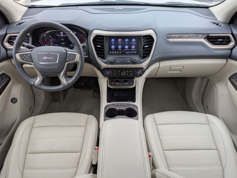 Certified 2023 GMC Acadia Denali w/ Denali Ultimate Package image 13