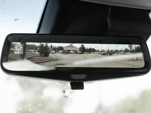 Used 2017 Cadillac Escalade ESV Premium Luxury image 64