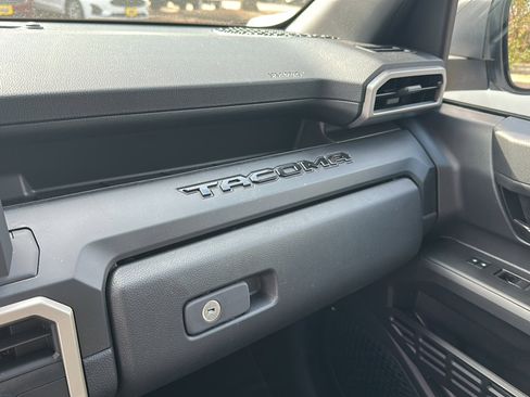 Used 2024 Toyota Tacoma SR image 22