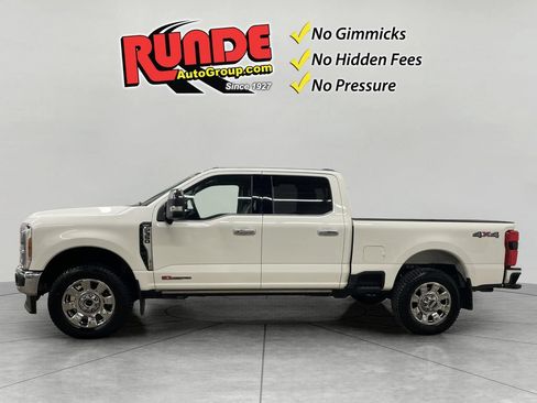 Used 2023 Ford F350 Lariat w/ Lariat Ultimate Package AWD/4WD image 2