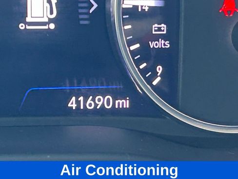 Used 2021 Buick Enclave Avenir w/ Avenir Technology Package FWD image 26