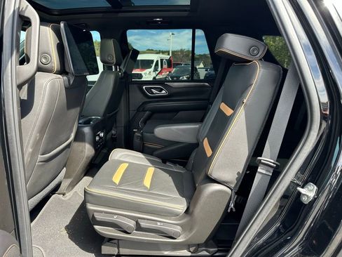 Used 2021 GMC Yukon AT4 w/ AT4 Premium Plus Package image 8