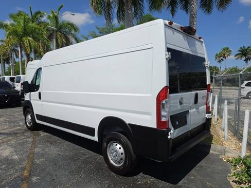 Used 2023 RAM ProMaster 2500 FWD image 3