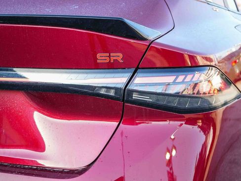 New 2026 Nissan Sentra SR w/ Floor Mat Package FWD image 10