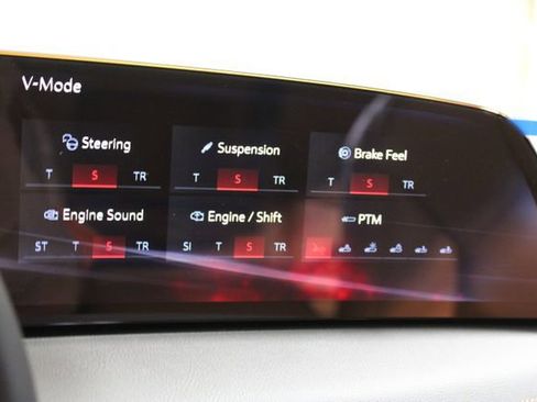 New 2026 Cadillac CT5 V w/ Platinum Package AWD/4WD image 18