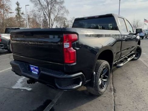 Used 2021 Chevrolet Silverado 1500 Custom Trail Boss w/ Midnight Edition image 8