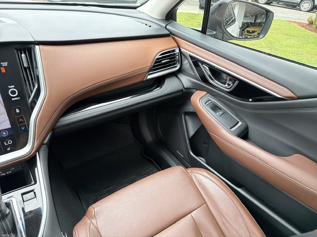 Certified 2022 Subaru Outback Touring XT AWD/4WD image 19