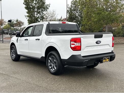 New 2026 Ford Maverick XLT w/ Equipment Group 301A image 4