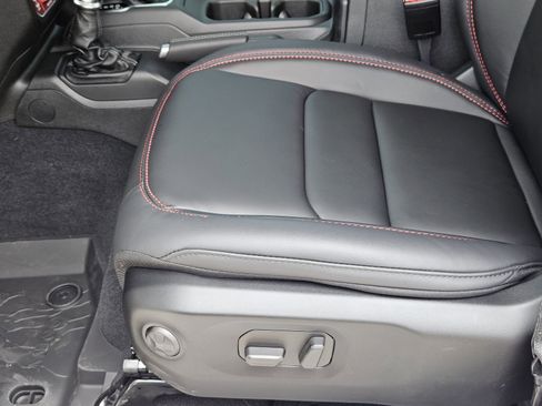 New 2026 Jeep Gladiator Rubicon AWD/4WD image 24