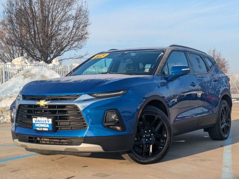 Used 2019 Chevrolet Blazer LT w/ Sun and Wheels Package image 2